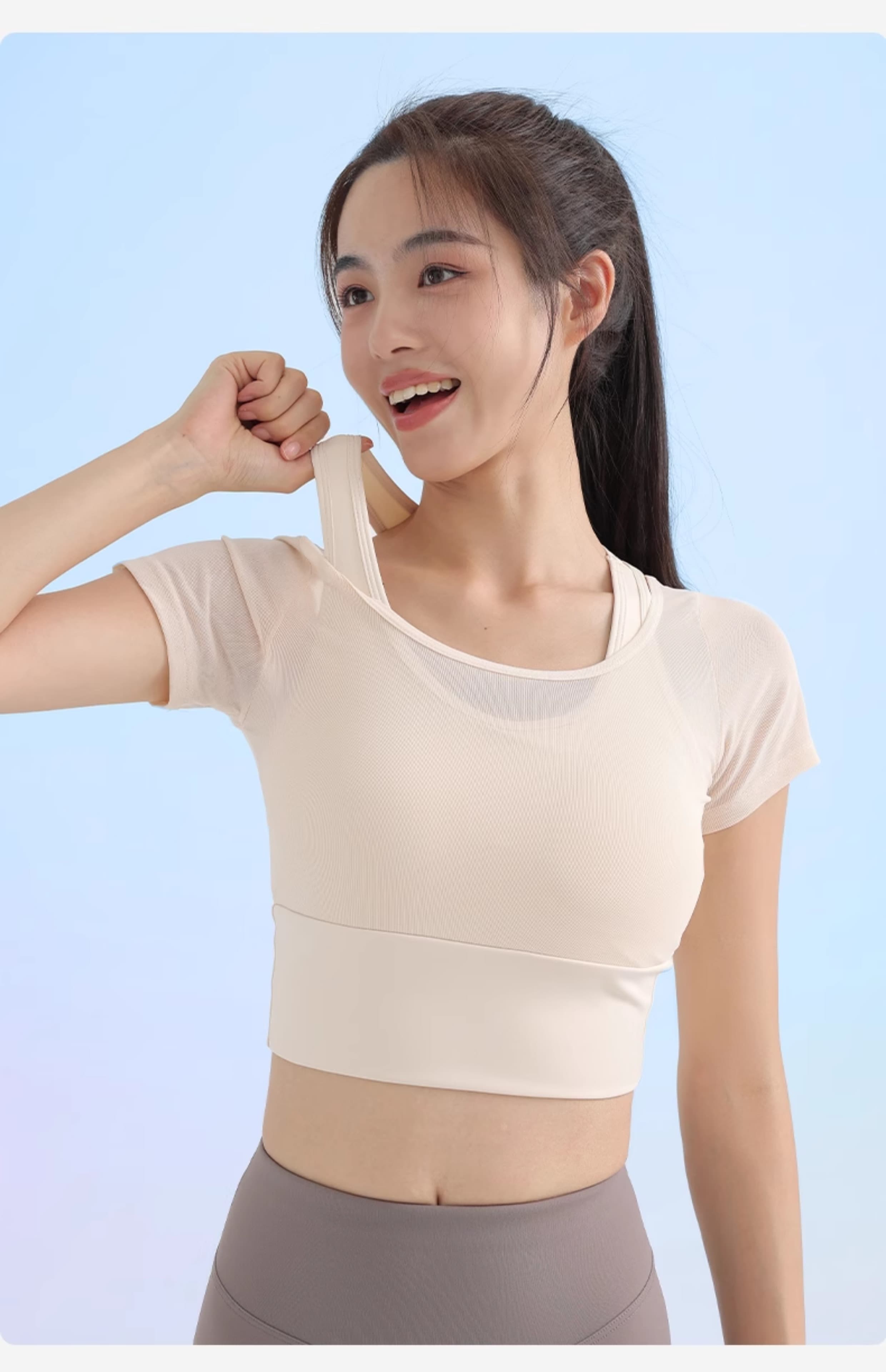 スポーツウェア 美姿勢サポート半袖トップス