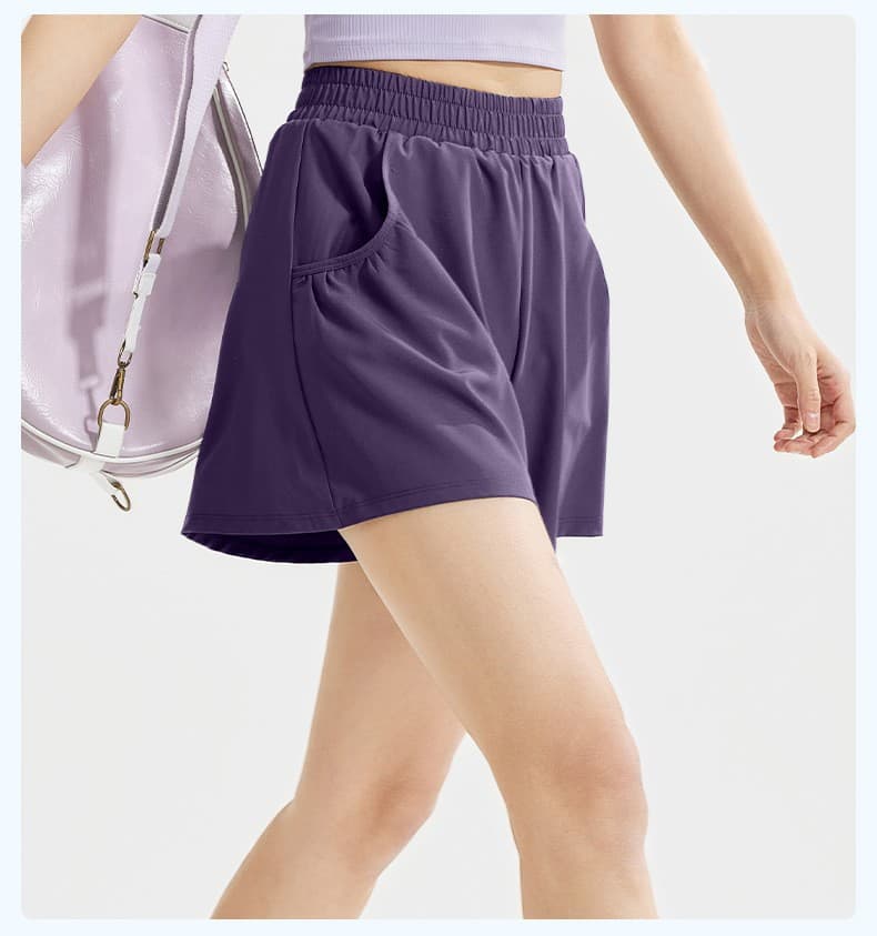 スポーツウェア 軽やかフレアショートパンツ