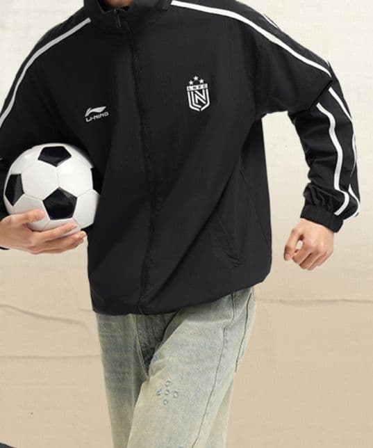 スポーツウェア メンズ サッカーチーム応援ウィンドブレーカー