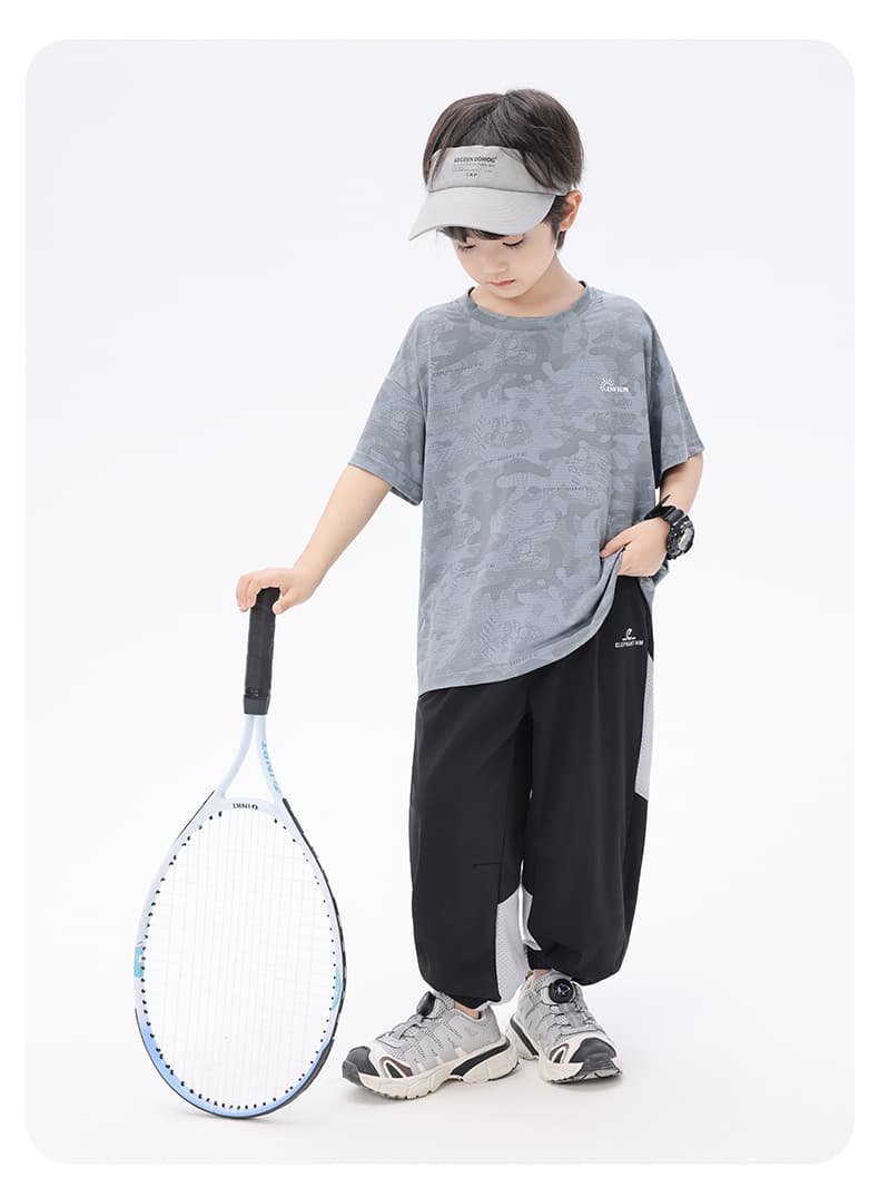 スポーツウェア アクティブキッズ 迷彩柄セットアップ