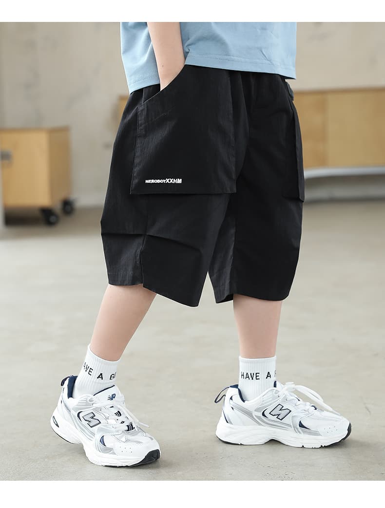 スポーツウェア 活動的キッズカーゴハーフパンツ