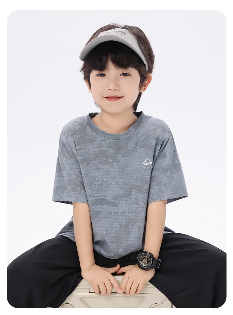 スポーツウェア アクティブキッズ 迷彩柄セットアップ